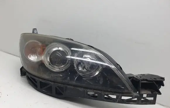 Mazda 3 I Headlight/headlamp