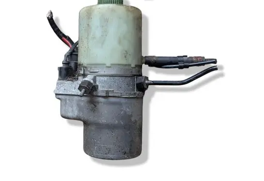 Skoda Fabia Mk2 (5J) Power steering pump 6R0423156A