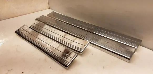 Mercedes-Benz CLS C219 Other sill/pillar trim element A2196800435 A2196800335 A2196800135