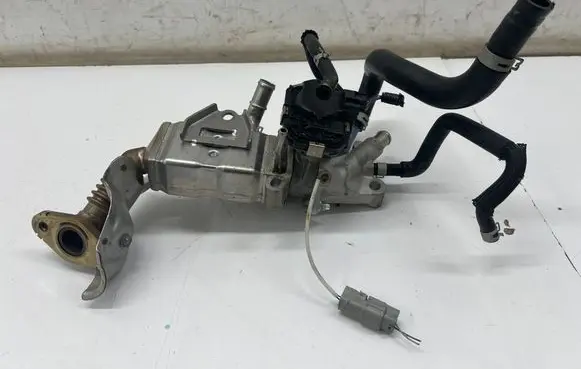 Nissan X-Trail T33 EGR valve cooler 14710-6RC0C 14735-6RC0B
