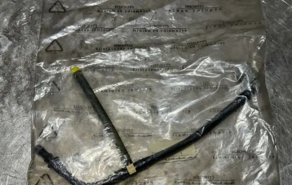 Peugeot 307 Fuel return line/hose 157443