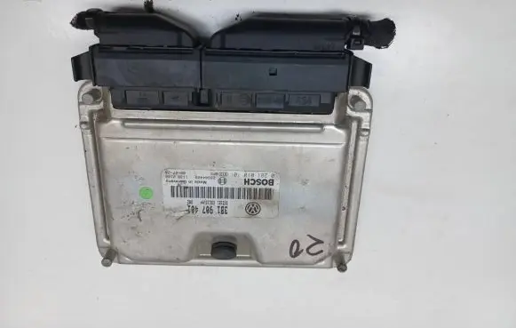 Volkswagen PASSAT B5 Engine control unit/module 3B1907401 28SA4409 0281010101
