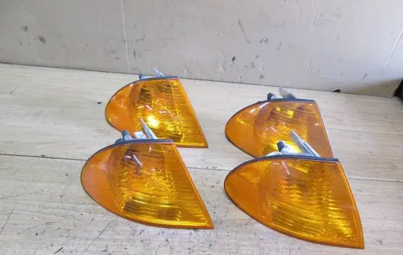 BMW 3 E46 Front indicator light 6902766 081300600 0311328002