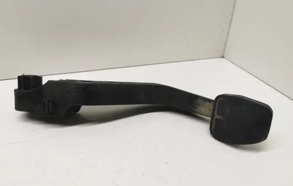Clutch pedal