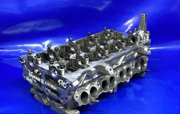 KIA Sportage Engine head 22111-2A200