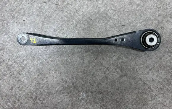 BMW X7 G07 Rear upper control arm/wishbone 6878037