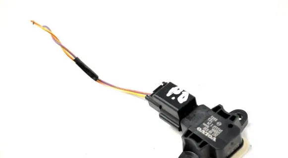 Volvo XC60 Airbag deployment crash/impact sensor 30798030