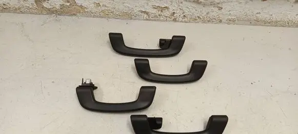 BMW 1 F40 A set of handles for the ceiling 