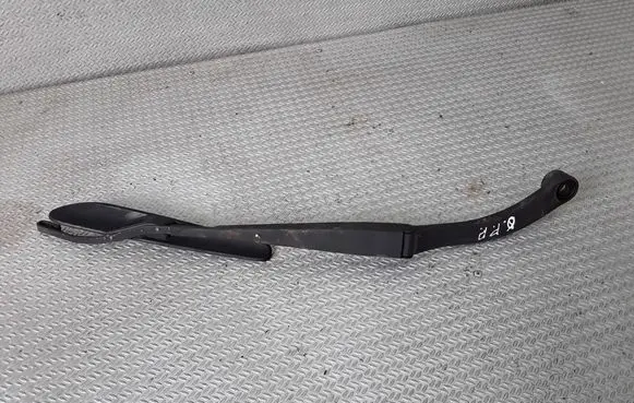 Subaru Forester SG Front wiper blade arm