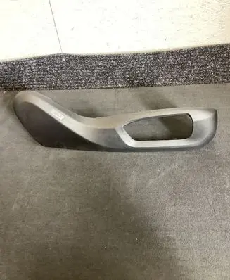 BMW X6 F16 Front door seat control surround trim 7317440 77931710 WXE30E0002