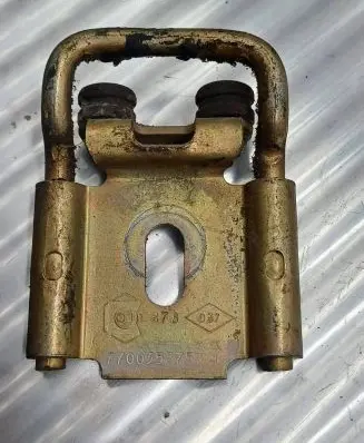 Renault Master II Loading door lock loop/hook striker 7700353757 47D37