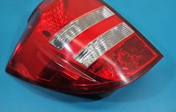 KIA Ceed Rear/tail lights 924011H3 IMPRK1552202