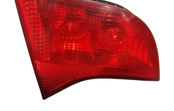 Audi A4 S4 B7 8E 8H Tailgate rear/tail lights 8E9945093 ULO749001 484501