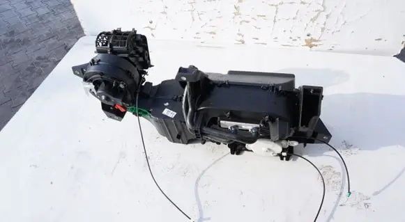 Iveco Daily 35 - 40.10 Interior heater climate box assembly 3802154