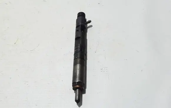Renault Scenic II - Grand scenic II Fuel injector 8200365186