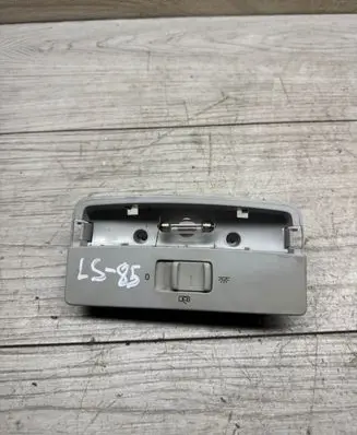 Seat Leon (1P) Front seat light 6Q0947105 0887000 PA66MD40