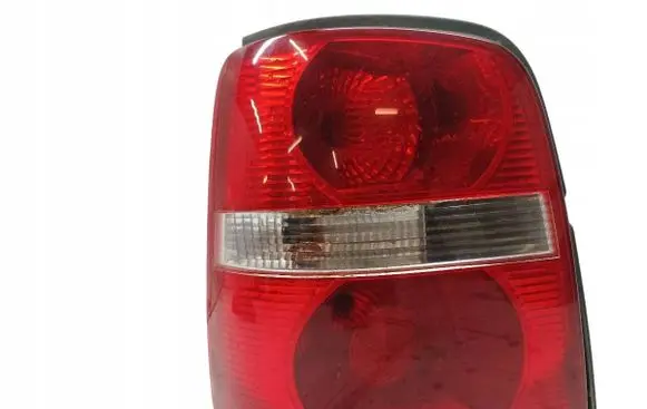 Volkswagen Touran I Rear/tail lights 1T0945095C