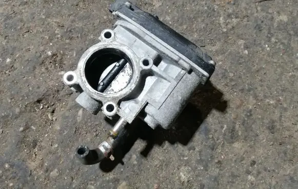 Opel Agila B Throttle valve