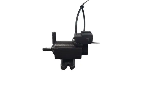 Volvo V60 Turbo solenoid valve 70261300 13T268 31219977