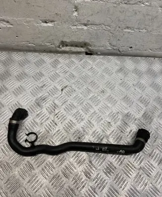 Engine coolant pipe/hose