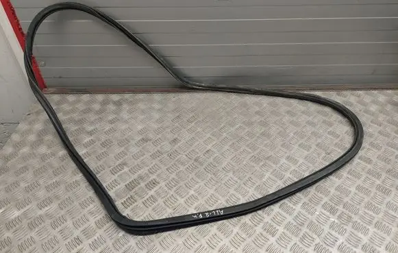 Audi A4 Allroad Front door rubber seal 8K0831721E