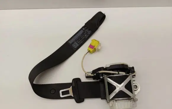 Volkswagen Eos Front seatbelt 1Q2857706B 193857737A 6X0972783