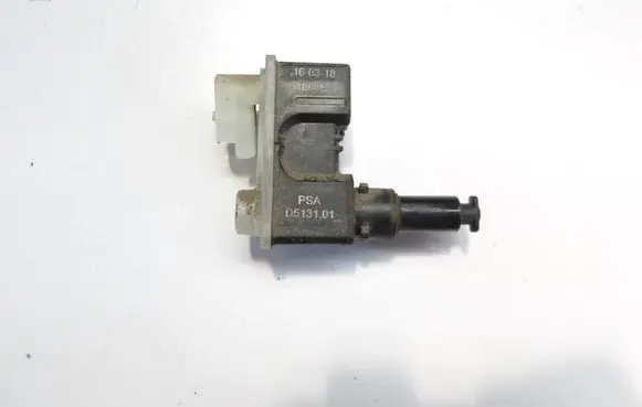 Opel Grandland X Fuel tank cap lock motor