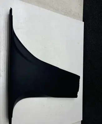 Volvo V40 (B) pillar trim (bottom) 31102352