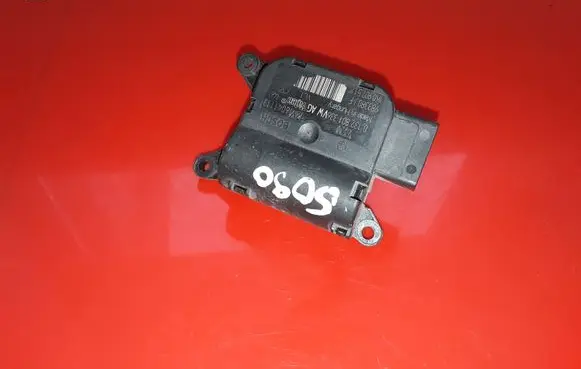 Skoda Yeti (5L) Air flap motor/actuator 1K0907511C 0132801336