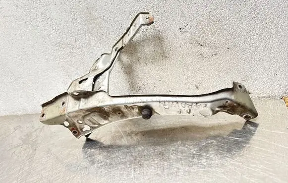 Opel Astra H Headlight/headlamp mounting bracket 13237139