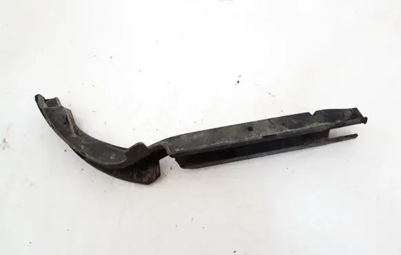 Volkswagen PASSAT B6 Front bumper mounting bracket 3c0807177