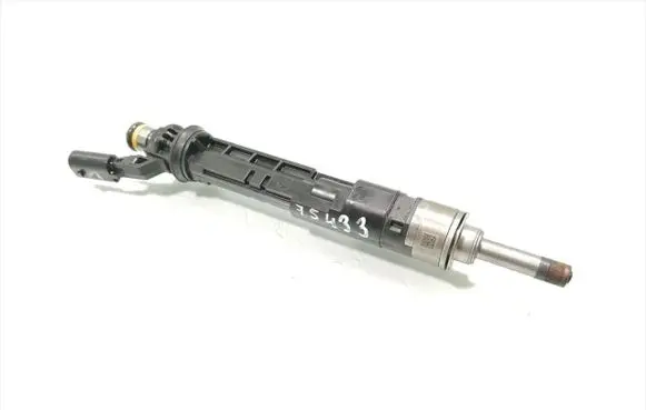 Mercedes-Benz CLK AMG A208 C208 Fuel injector A2820701000