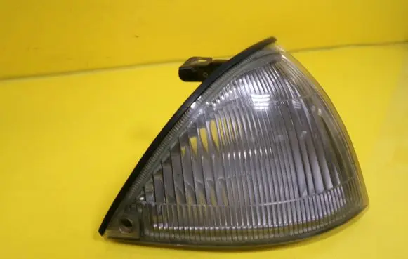 Suzuki Swift I Front indicator light 17-1100