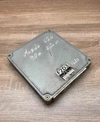 Mazda 626 Engine control unit/module ECU F2D318881A 0797002082 F2D3