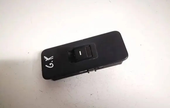Land Rover Discovery 3 - LR3 Electric window control switch yud501070pvj