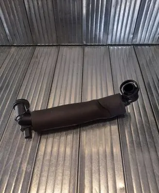 BMW X2 F39 Engine coolant pipe/hose 7613889