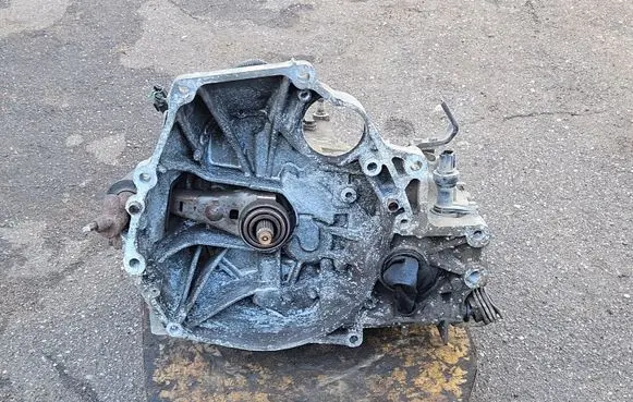 Honda Civic Manual 5 speed gearbox S401727641