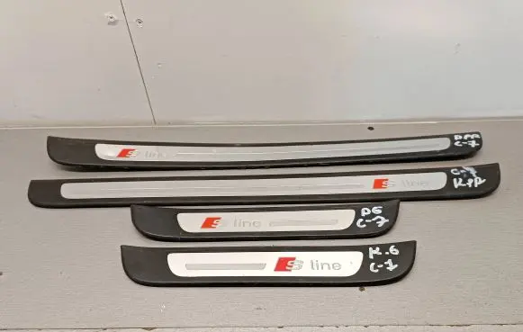 Front sill trim cover