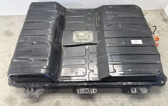 Nissan Leaf II (ZE1) Hybrid / electric car battery 295B05SH0C