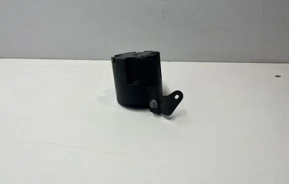 Bentley Continental Air filter cleaner box bracket assembly 3W0131085N