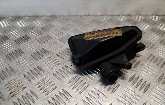 Jeep Grand Cherokee (WK) Intake resonator P05162020AC A6421400087