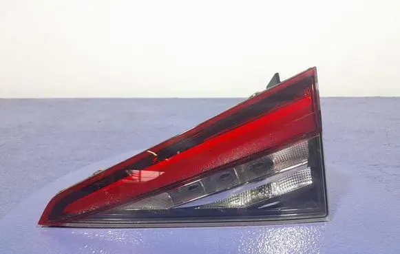 Skoda Kodiaq Rear/tail lights 565945308B
