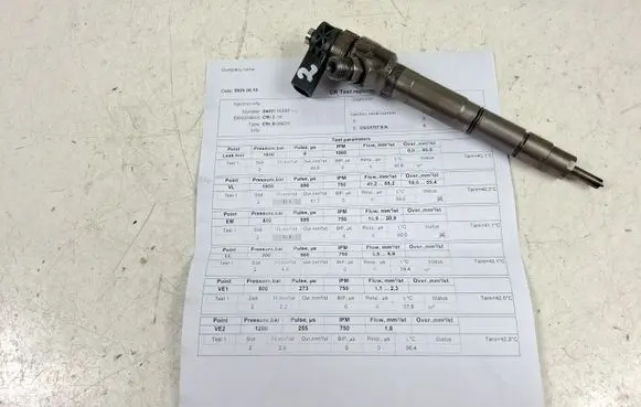 Volkswagen PASSAT CC Fuel injector 03L130277J