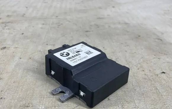BMW 7 G11 G12 Fuel injection pump control unit/module 7439743