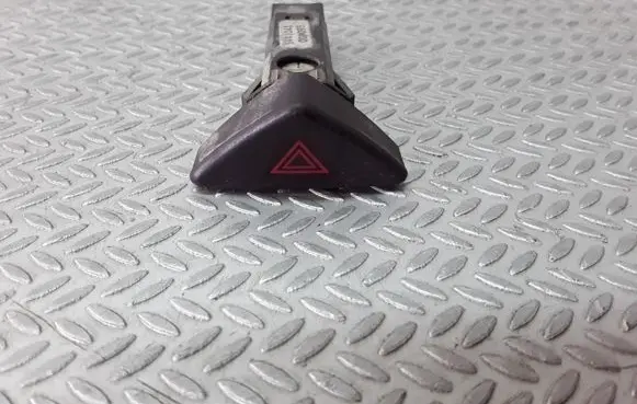 Volvo V70 Hazard light switch 9441045