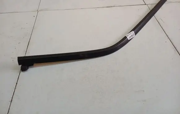 Citroen C4 I Rubber seal front coupe door 9647272480