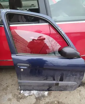Citroen Xsara Picasso Front door