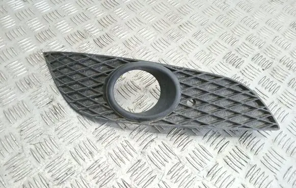 Opel Astra H Front bumper lower grill 13225765