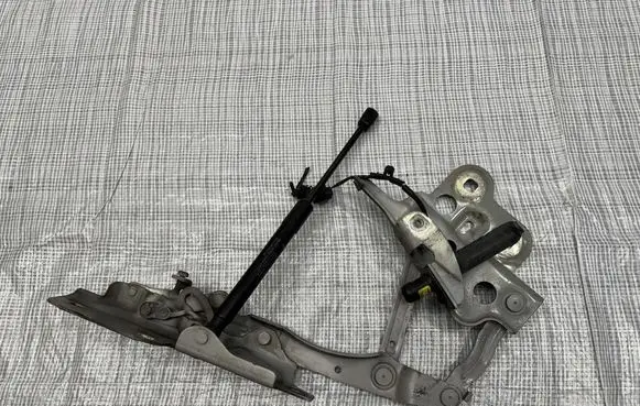 Jaguar E-Pace Engine bonnet/hood hinges J9C3-16801-AC