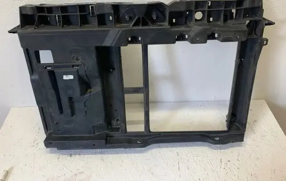 Citroen DS3 Radiator support slam panel